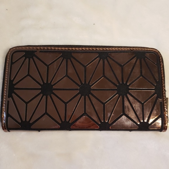 Wallet - Picture 2 of 3